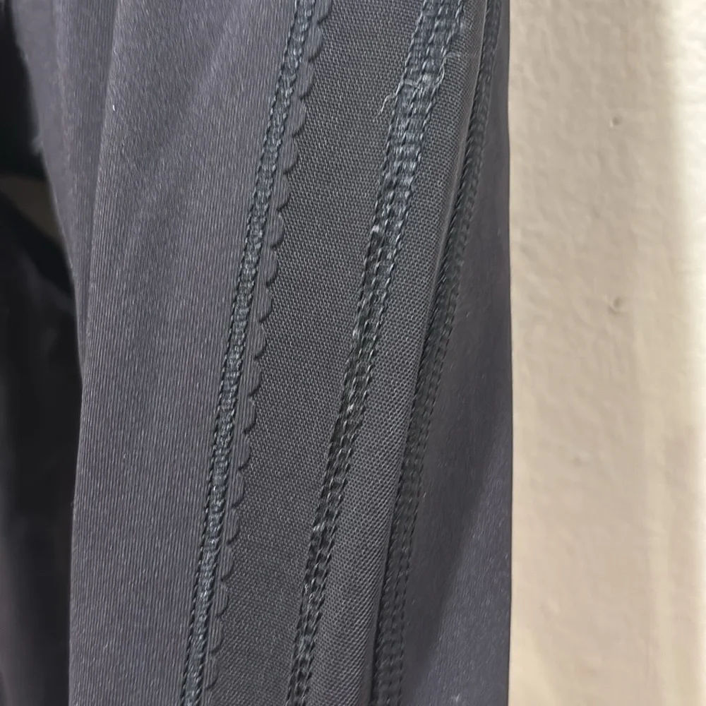 Lululemon Black High-Waisted Leggings - Picture 5 of 6